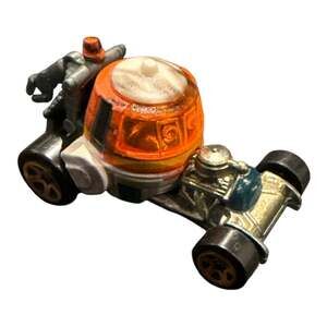 2014 Hot Wheels Star Wars Rebels Chopper Character Car Die-cast Vehicle